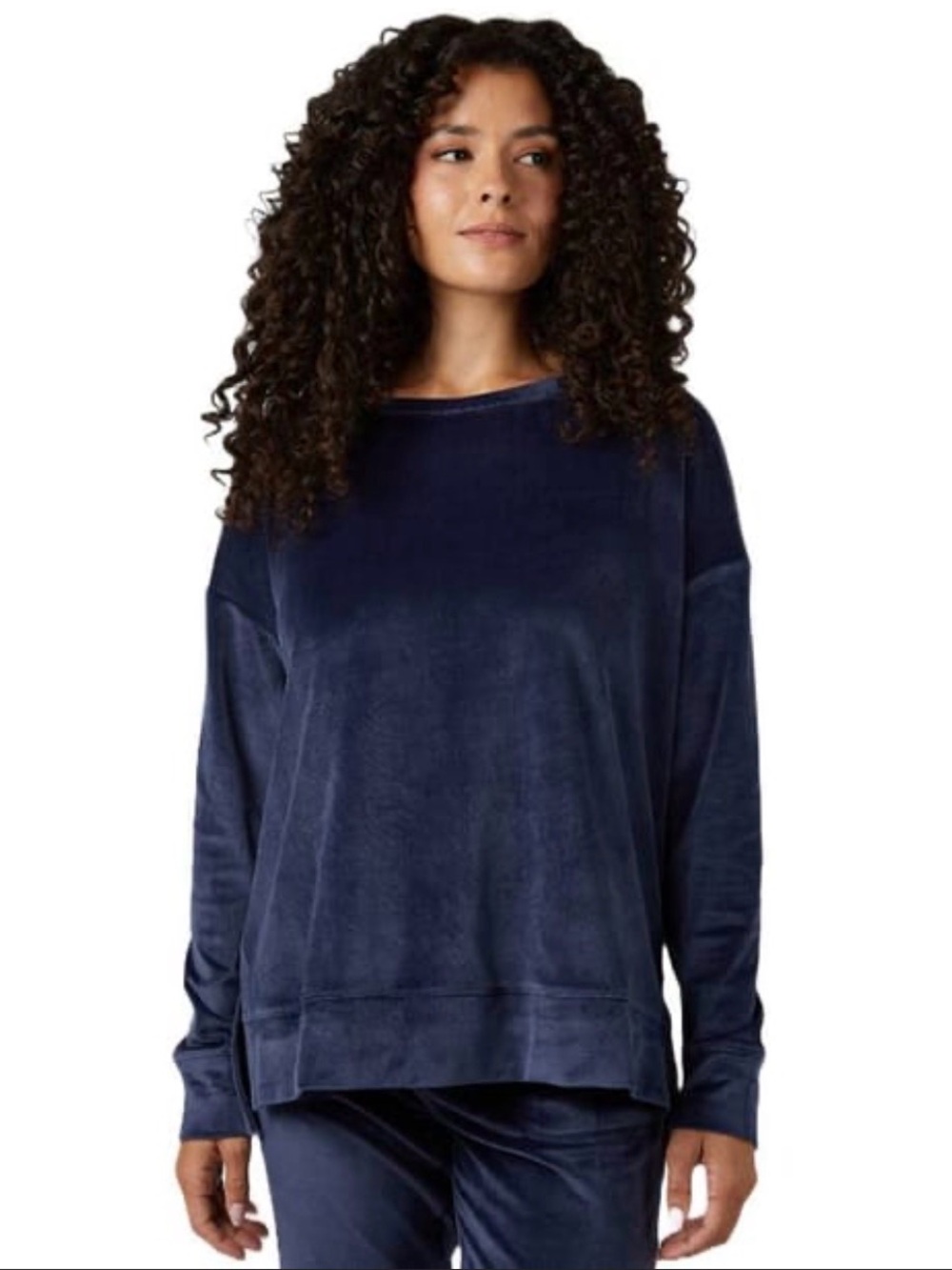 32 Degrees Velour Lounge Pullover. Deep navy blue.